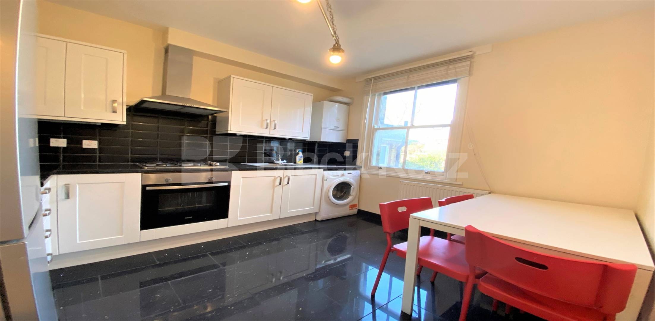 			2 Bedroom, 1 bath, 1 reception Apartment			 Gifford Street N1, Caledonian road / Kings cross